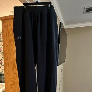 Men’s large tapered leg athletic pants brand new